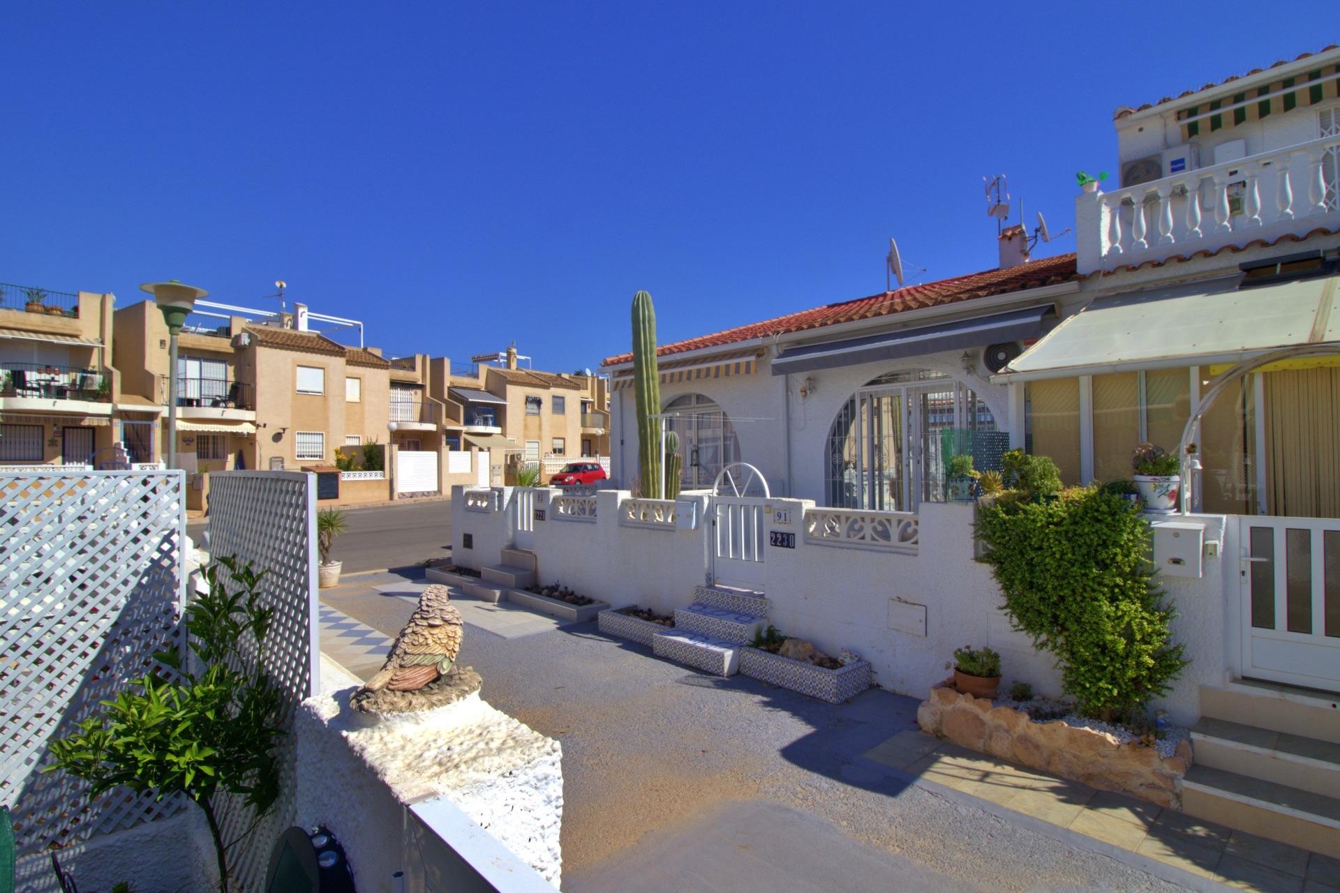Reventa - Semi Detached -
Torrevieja - San Luis