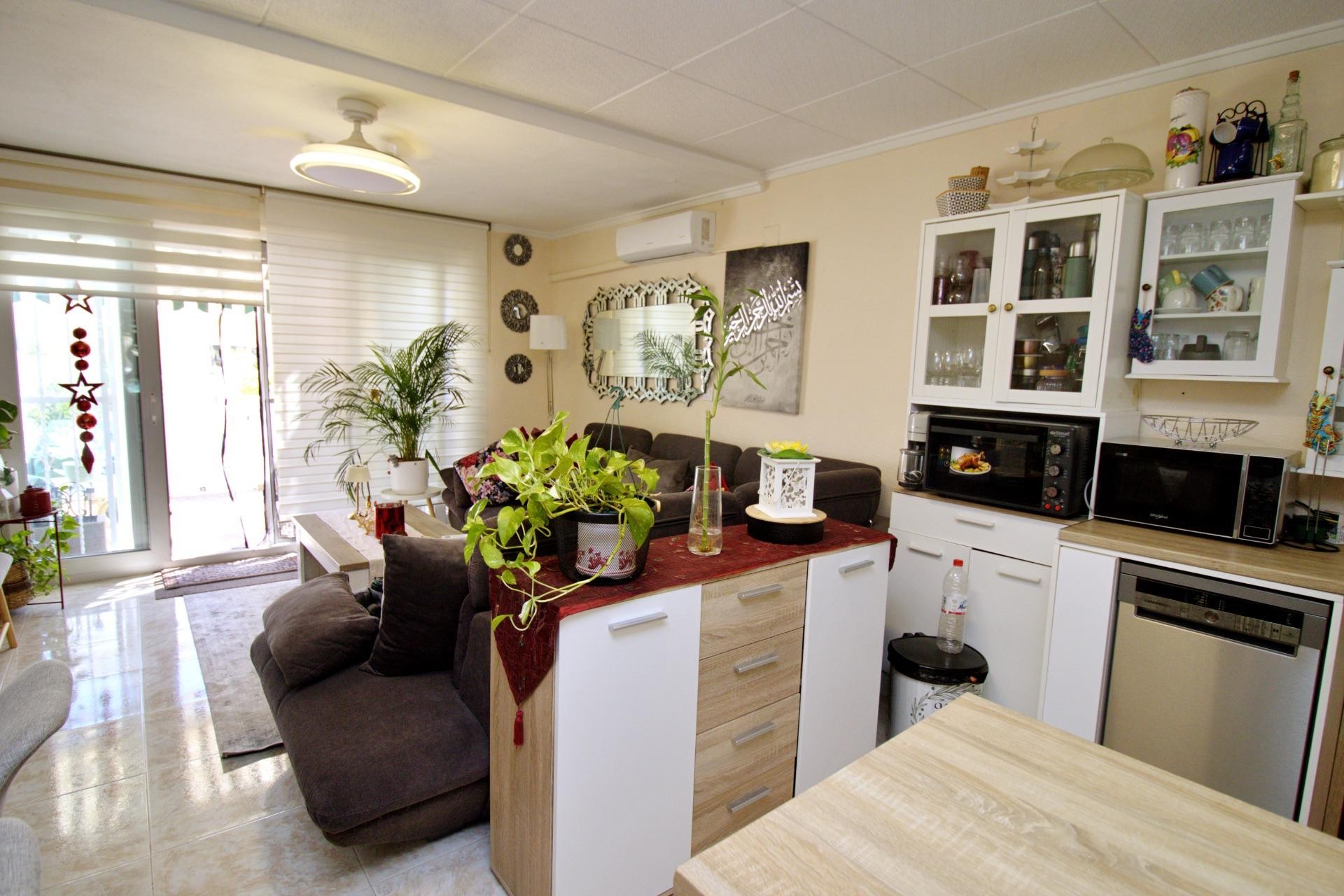 Reventa - Semi Detached -
Torrevieja - San Luis