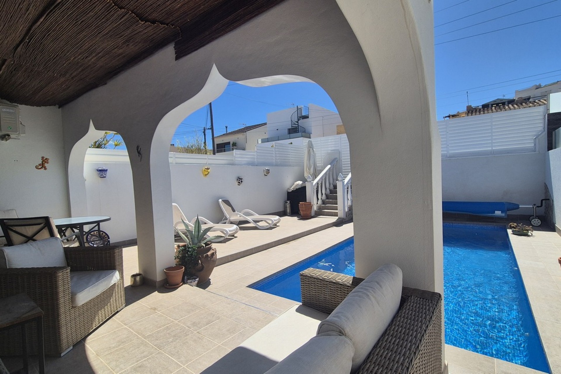 Reventa - Semi Detached -
Villamartin - Costa Blanca