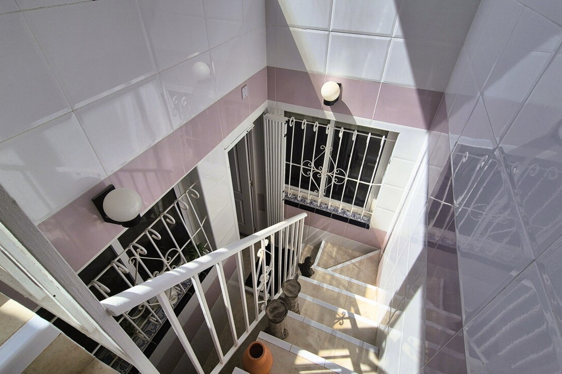 Reventa - Semi Detached -
Villamartin - Costa Blanca