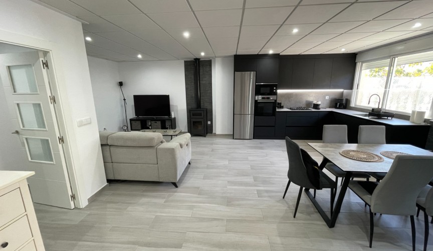 Reventa - Town House -
Algorfa - Inland