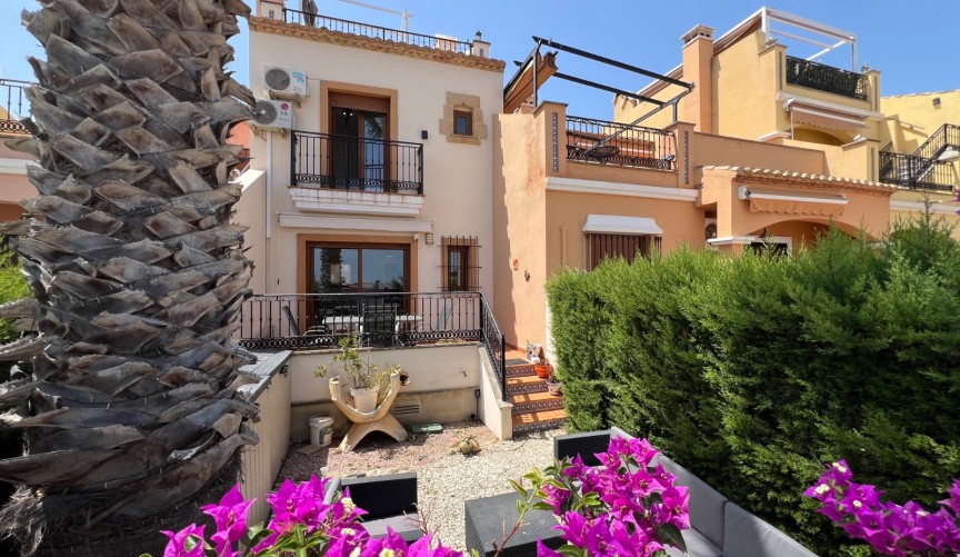 Reventa - Town House -
Algorfa - Inland