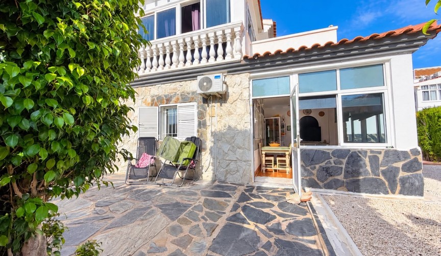 Reventa - Town House -
Alicante - Costa Blanca