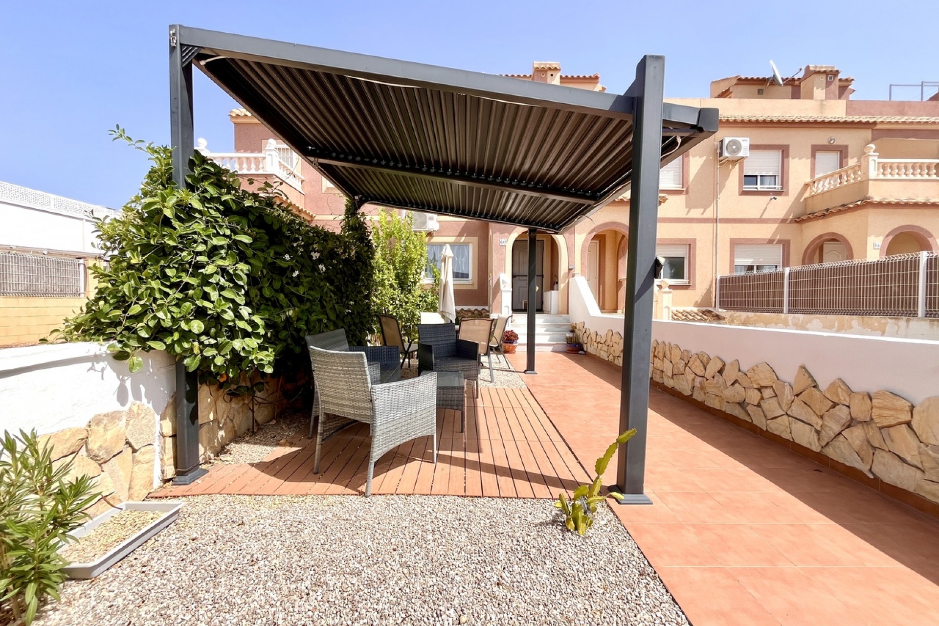 Reventa - Town House -
Avileses - Inland