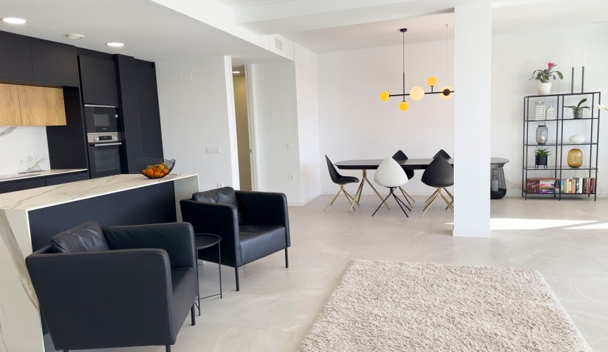 Reventa - Town House -
Benidorm - Costa Blanca