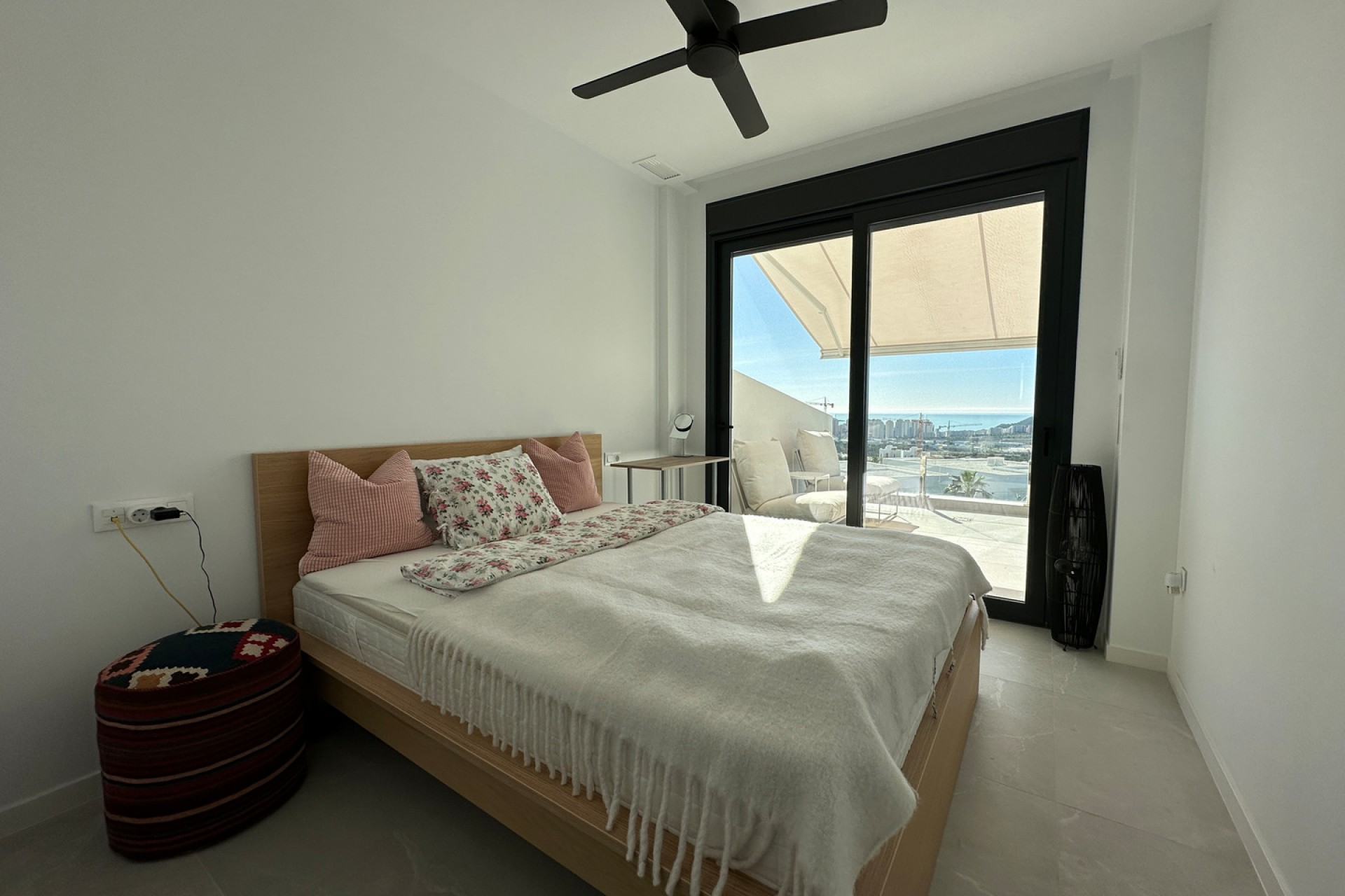 Reventa - Town House -
Benidorm - Costa Blanca