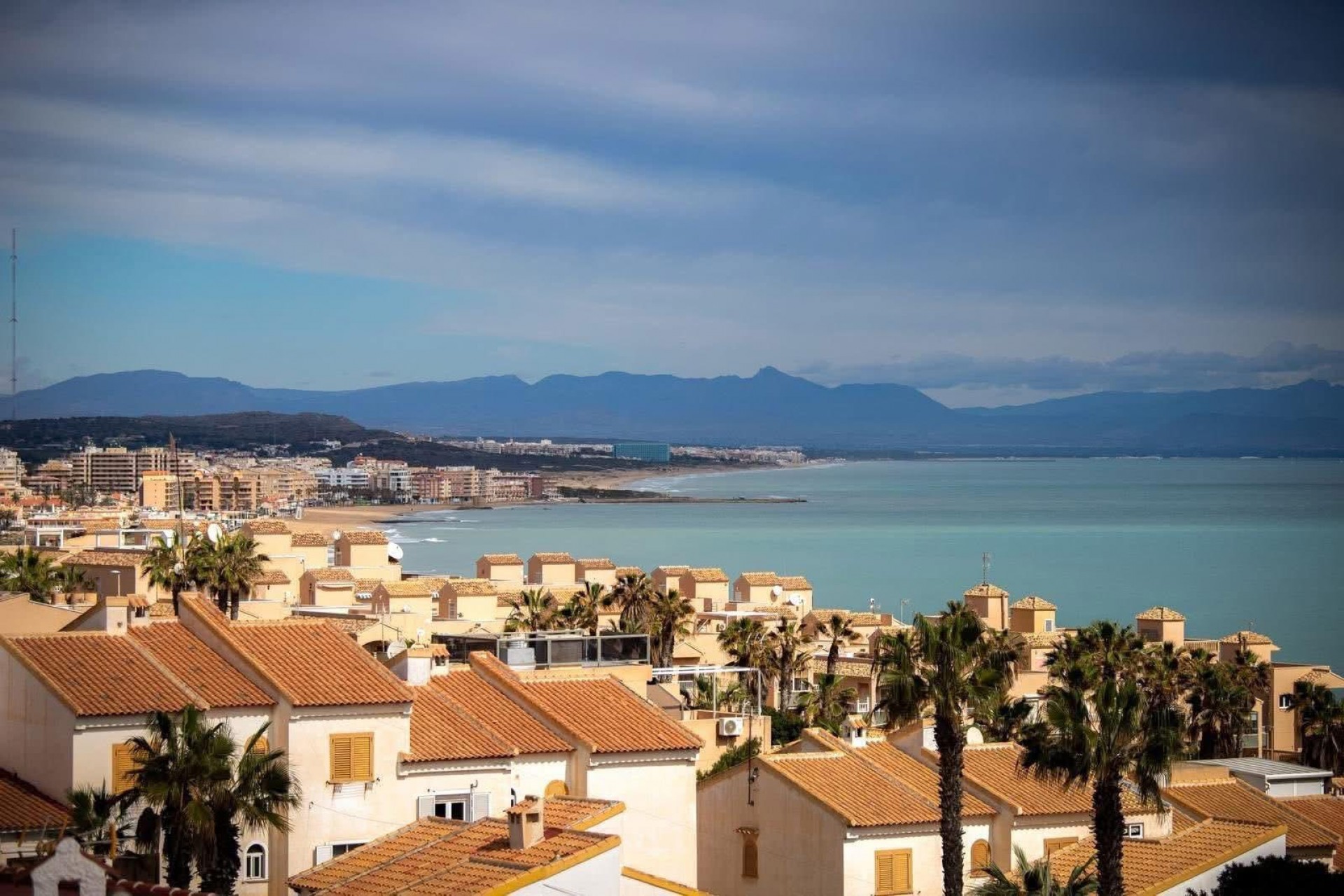 Reventa - Town House -
Cabo Cervera - Costa Blanca