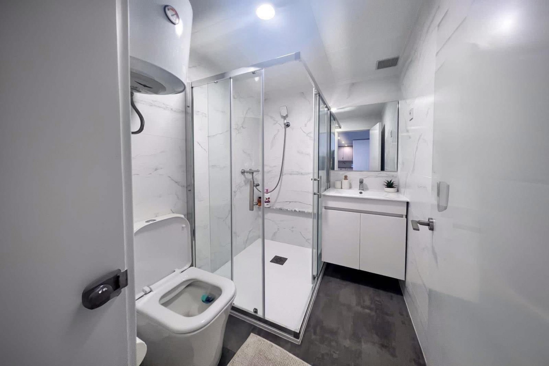 Reventa - Town House -
Cabo Cervera - Costa Blanca