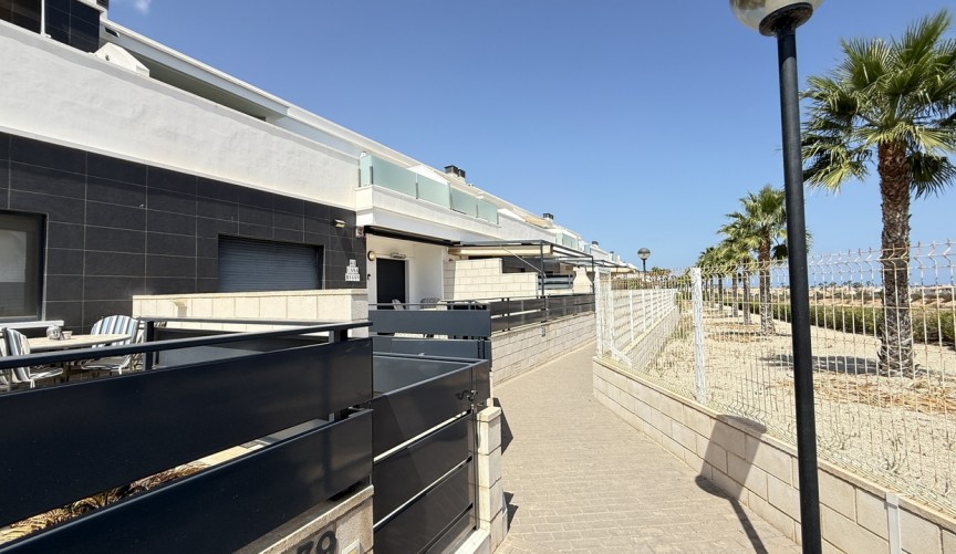 Reventa - Town House -
Cabo Roig - Costa Blanca