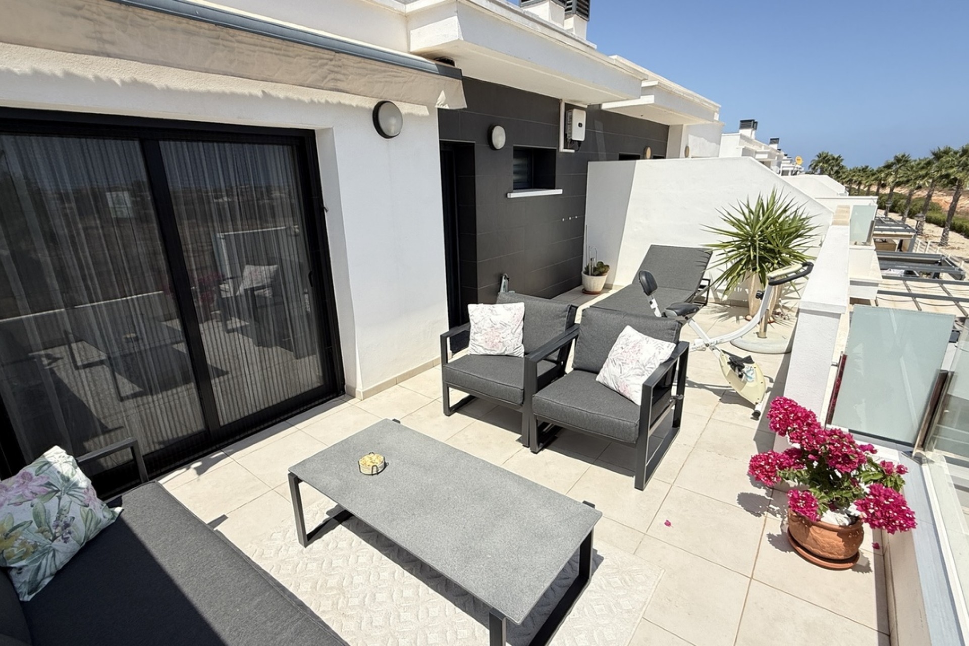 Reventa - Town House -
Cabo Roig - Costa Blanca