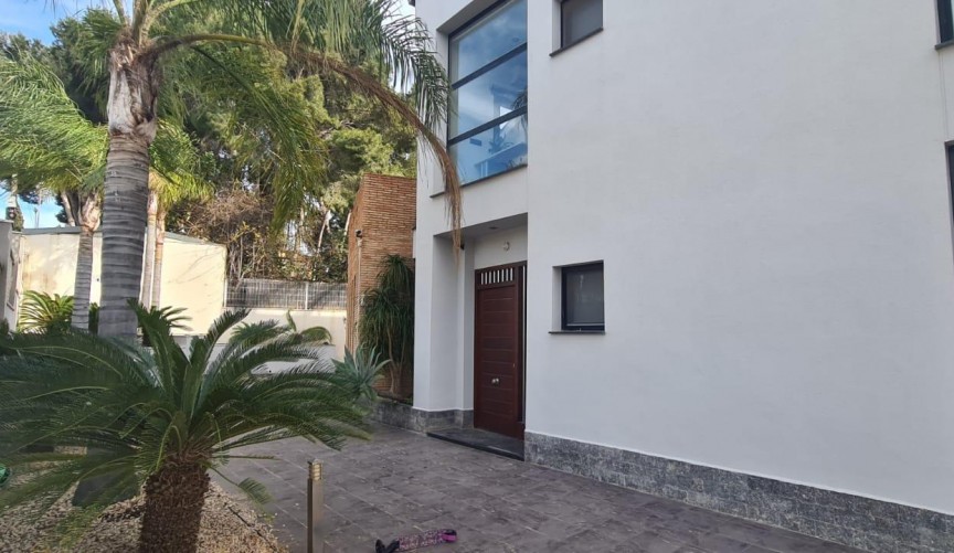 Reventa - Town House -
Calpe - Costa Blanca