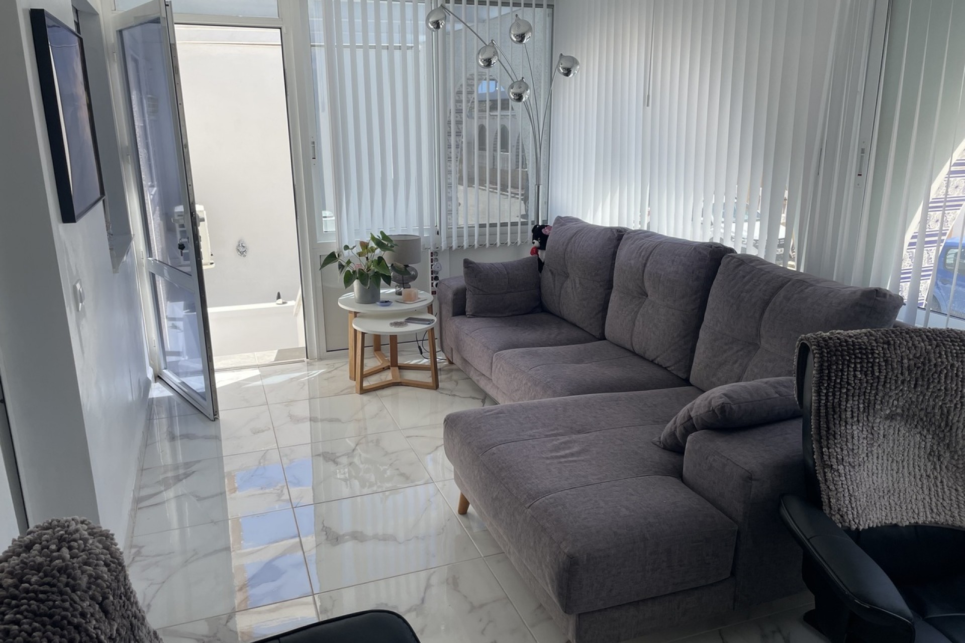 Reventa - Town House -
Camposol - Inland