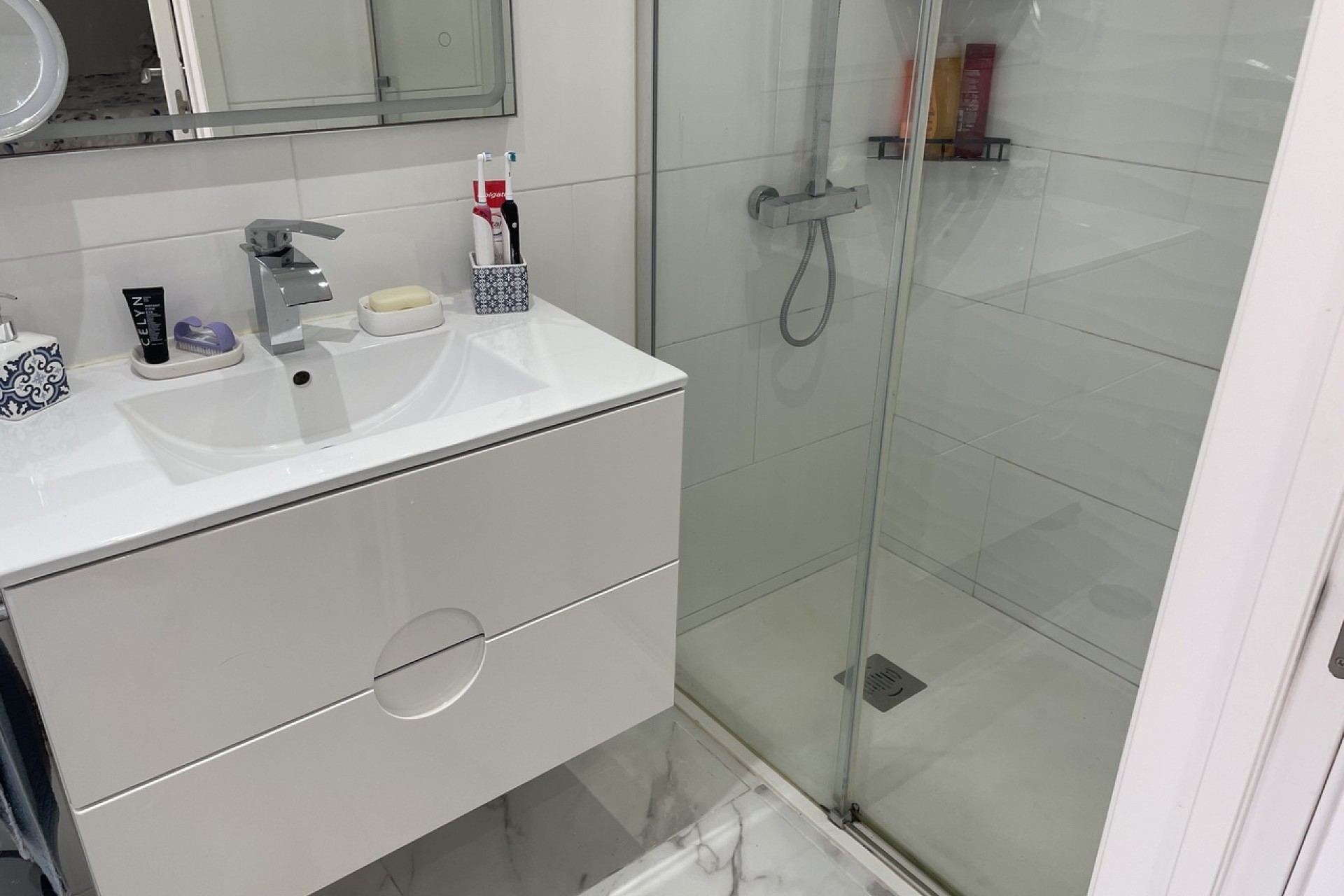 Reventa - Town House -
Camposol - Inland