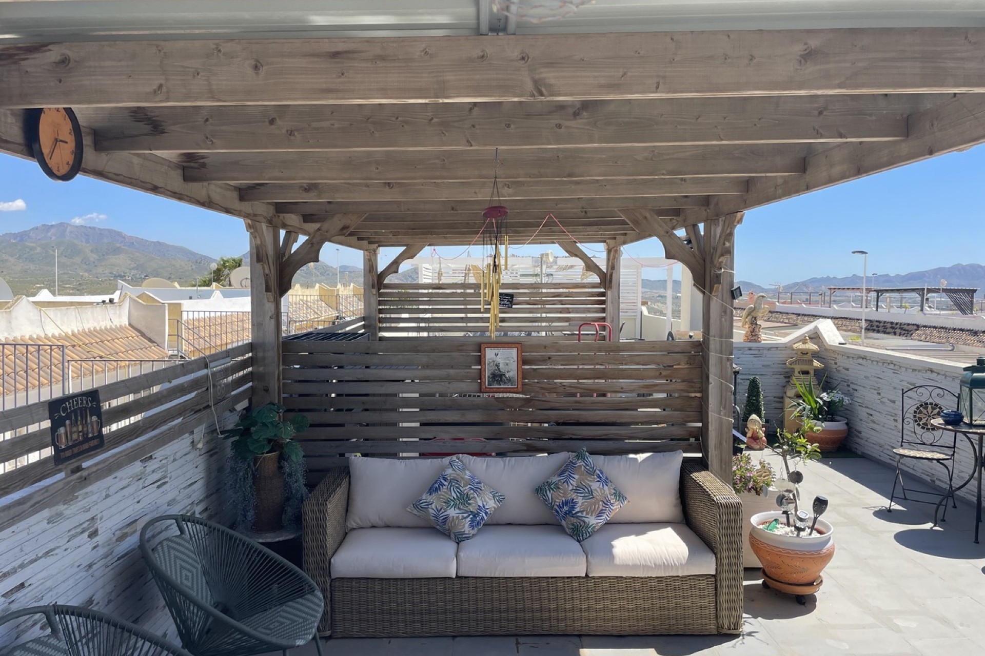 Reventa - Town House -
Camposol - Inland