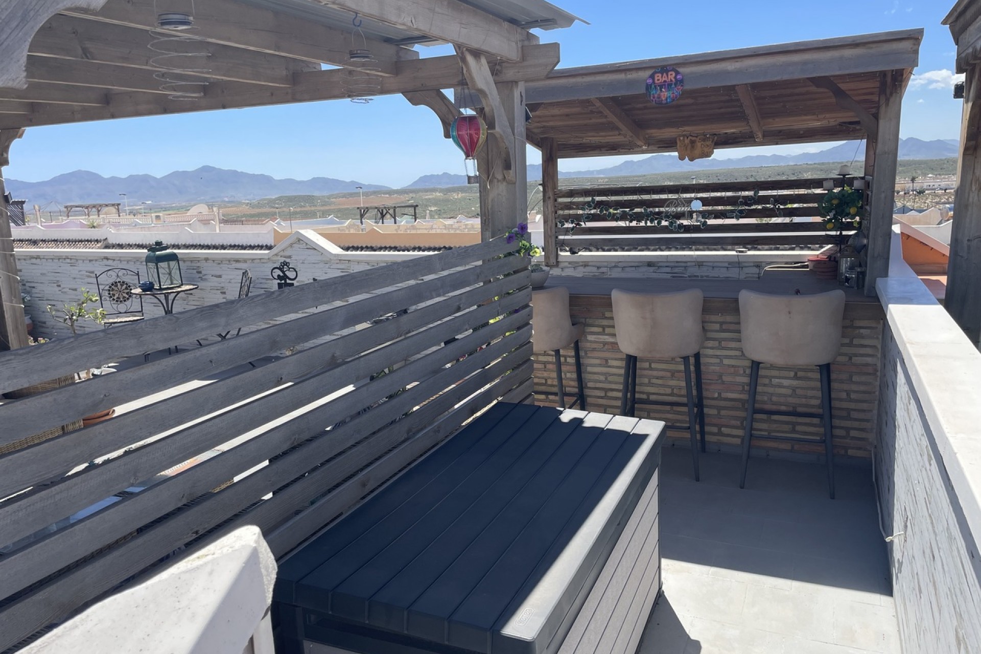 Reventa - Town House -
Camposol - Inland