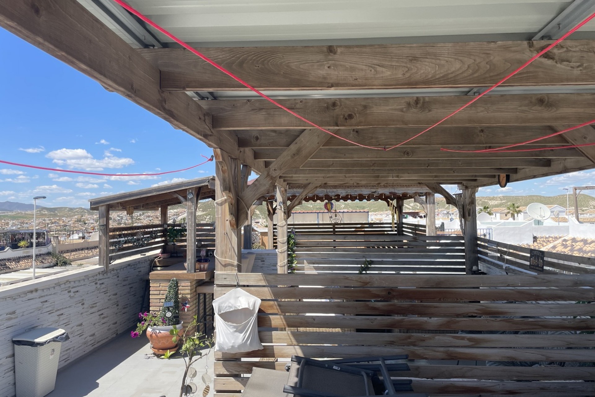 Reventa - Town House -
Camposol - Inland