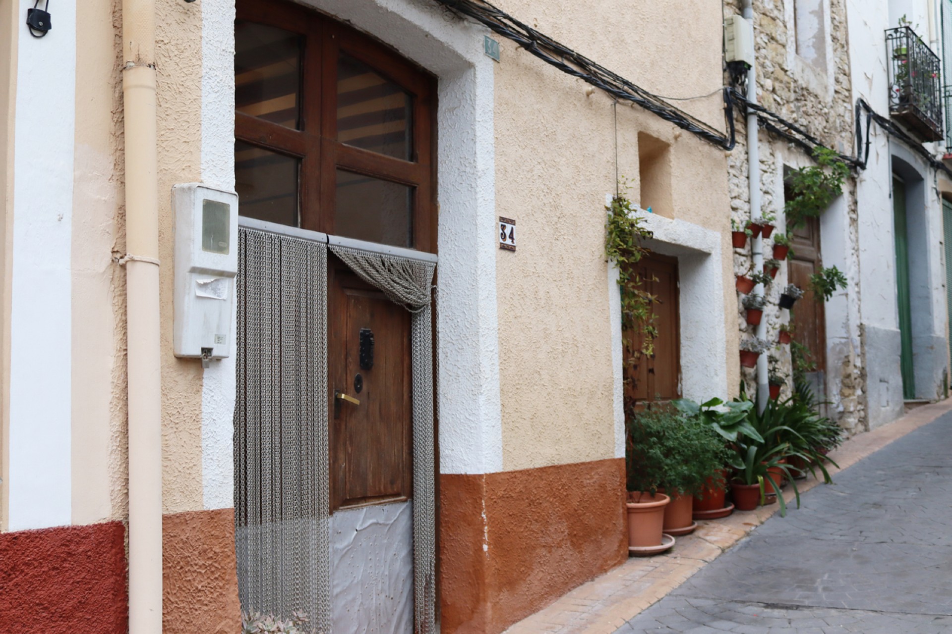 Reventa - Town House -
Castell de Castells - Inland