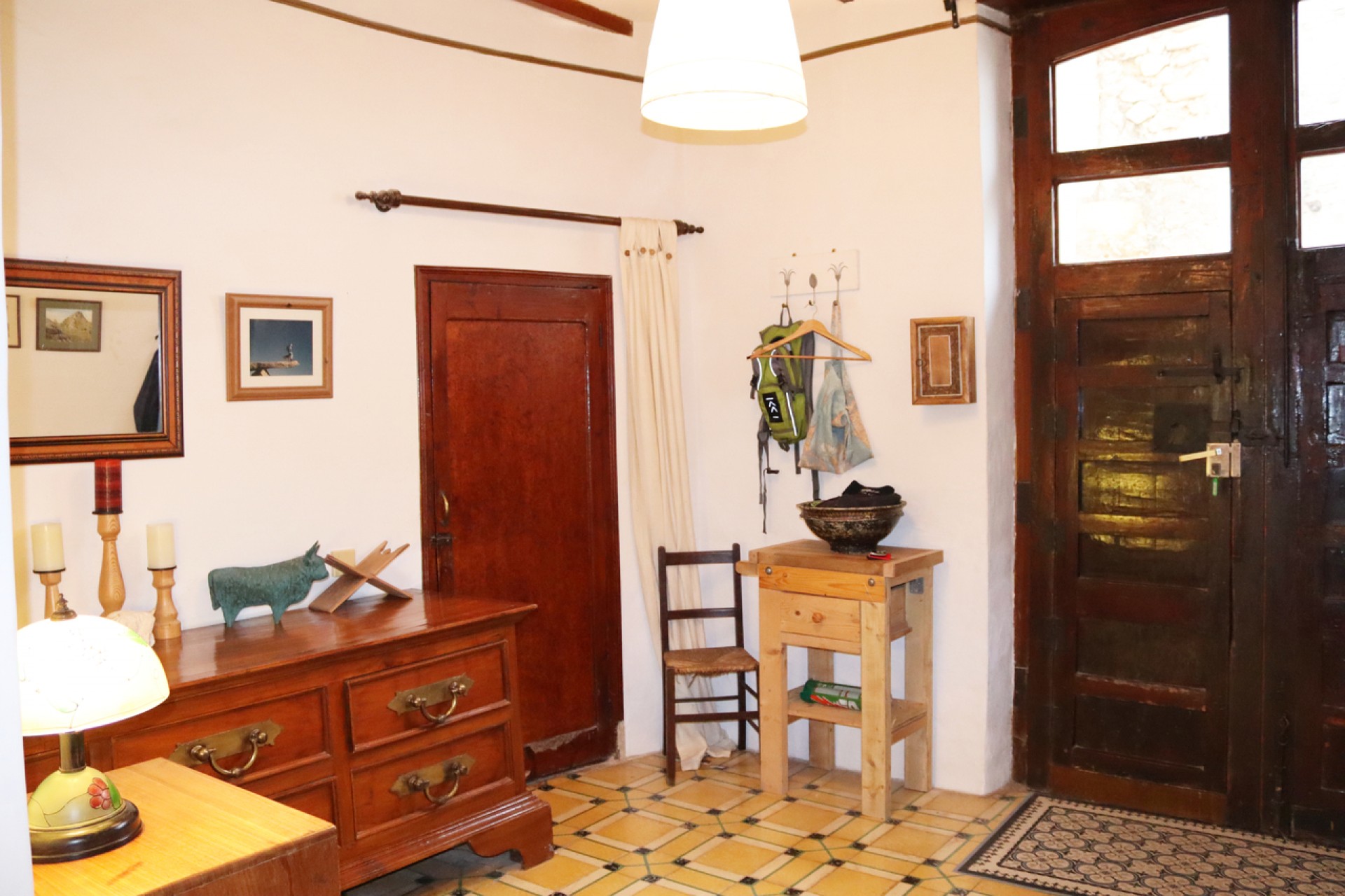 Reventa - Town House -
Castell de Castells - Inland