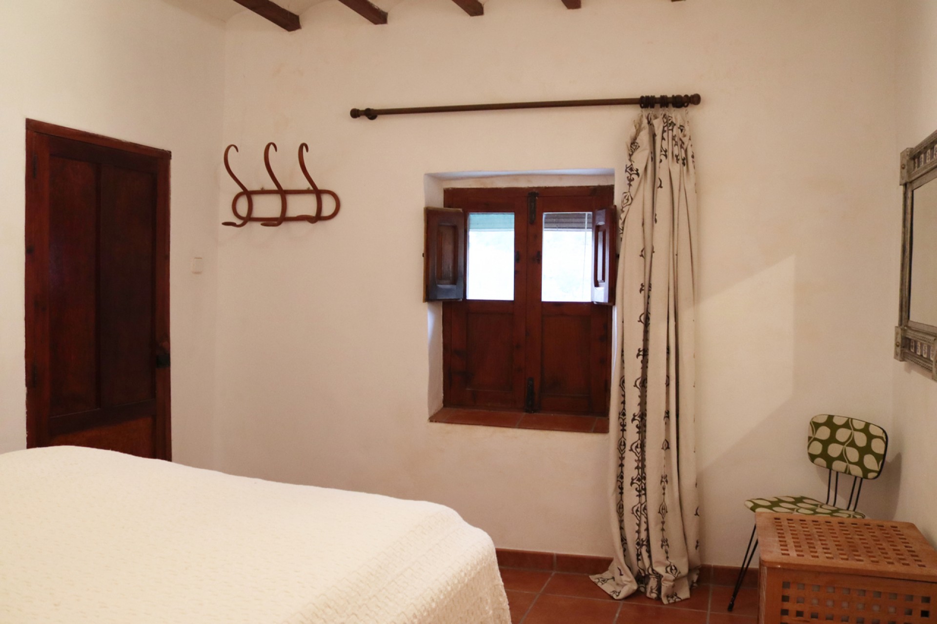 Reventa - Town House -
Castell de Castells - Inland