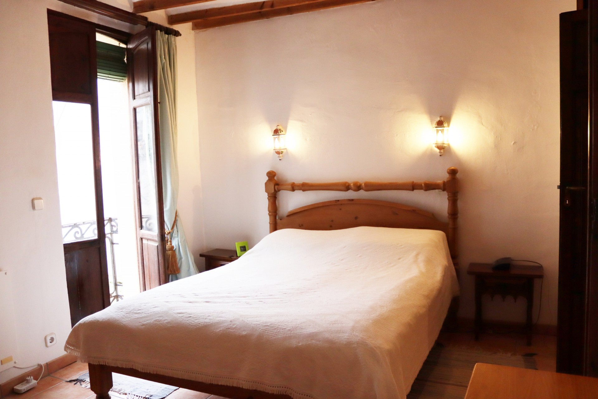 Reventa - Town House -
Castell de Castells - Inland