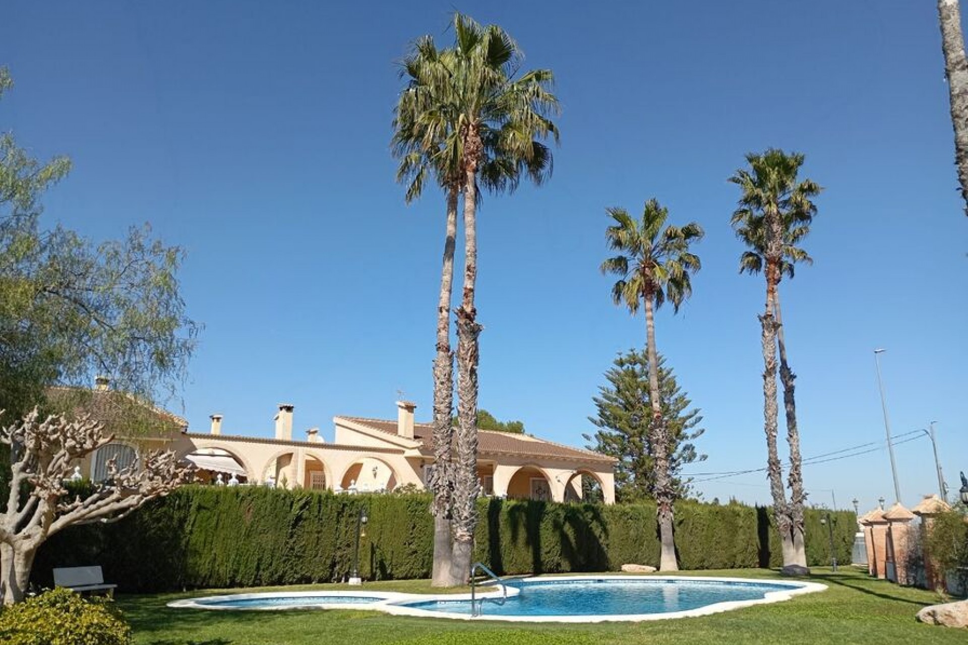 Reventa - Town House -
Catral - Costa Blanca