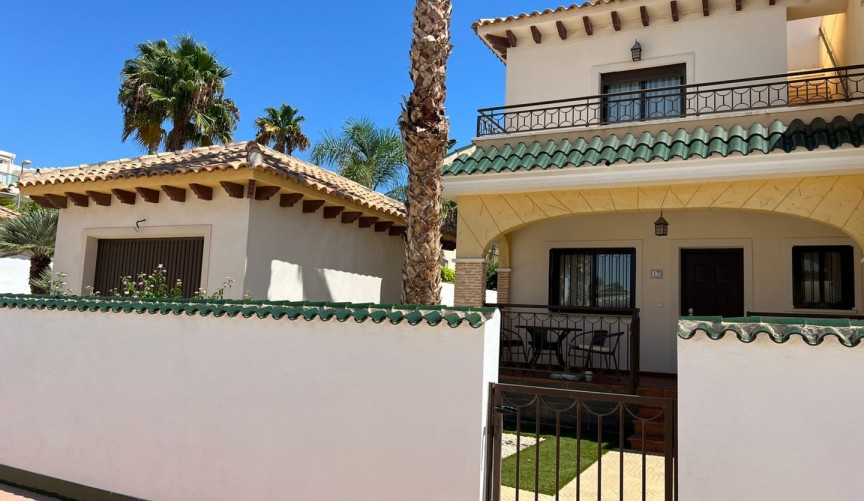 Reventa - Town House -
Ciudad Quesada - Costa Blanca