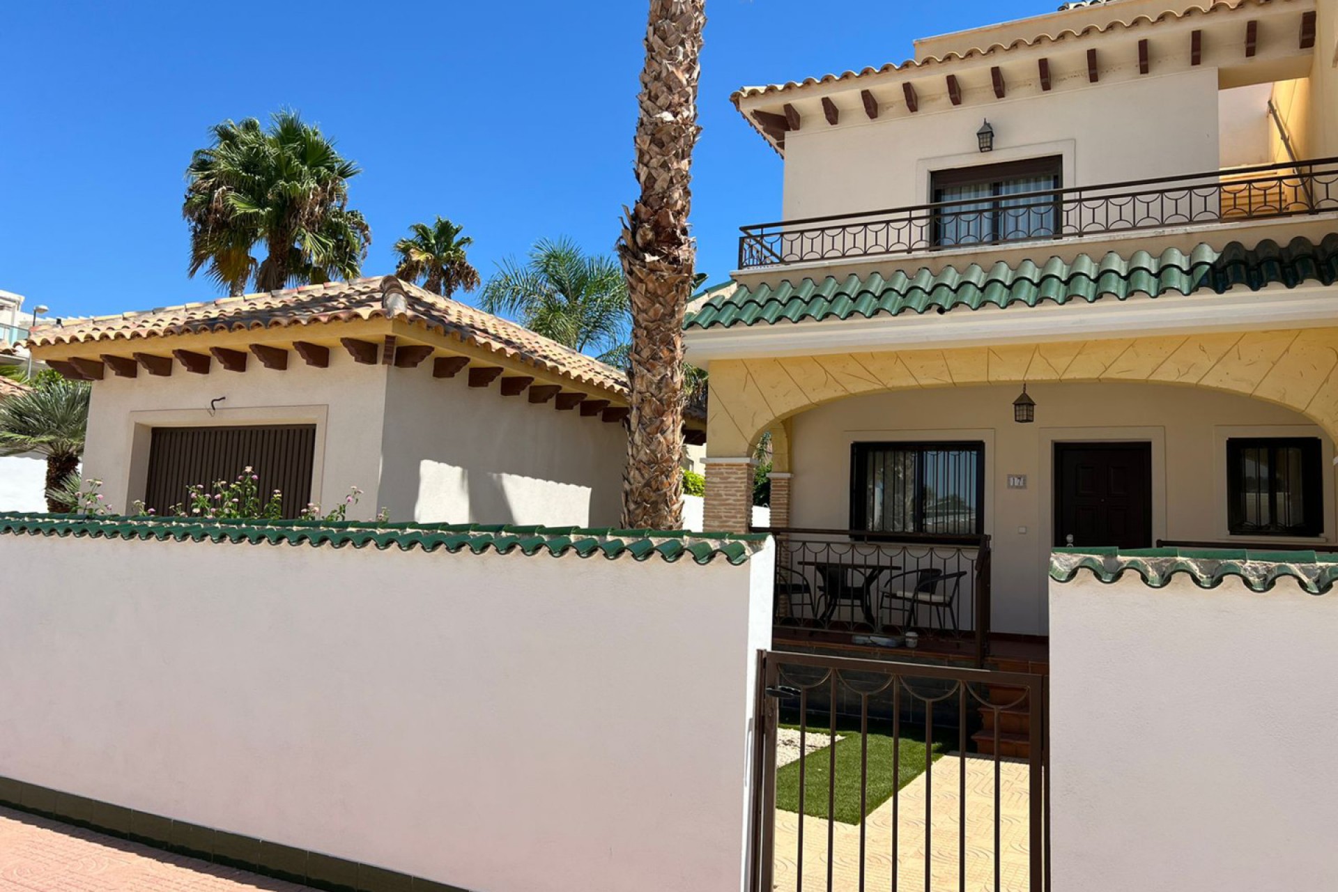 Reventa - Town House -
Ciudad Quesada - Costa Blanca