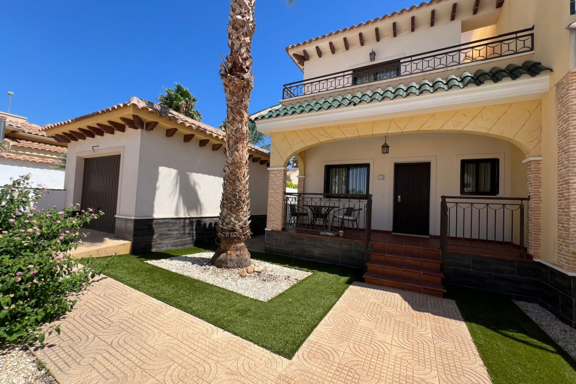 Reventa - Town House -
Ciudad Quesada - Costa Blanca