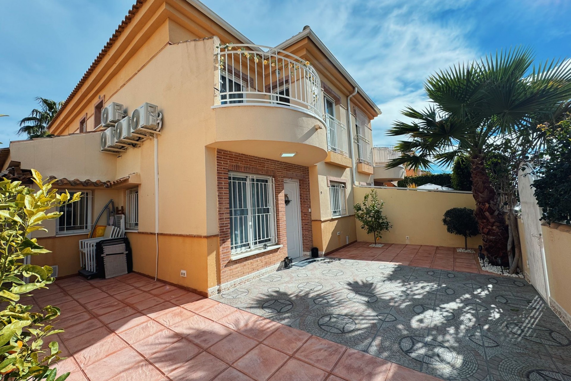 Reventa - Town House -
Ciudad Quesada - Costa Blanca