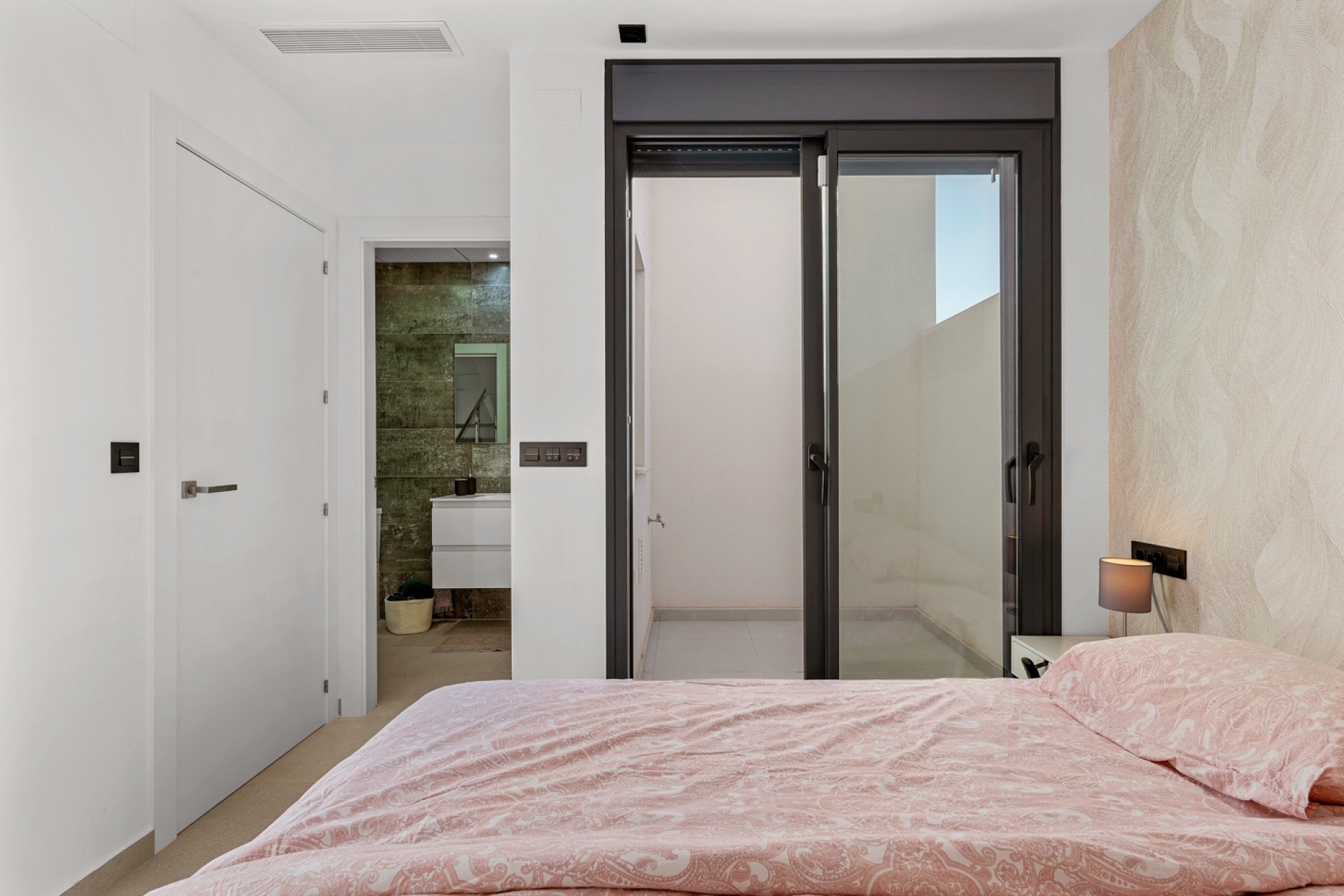 Reventa - Town House -
Ciudad Quesada - Costa Blanca
