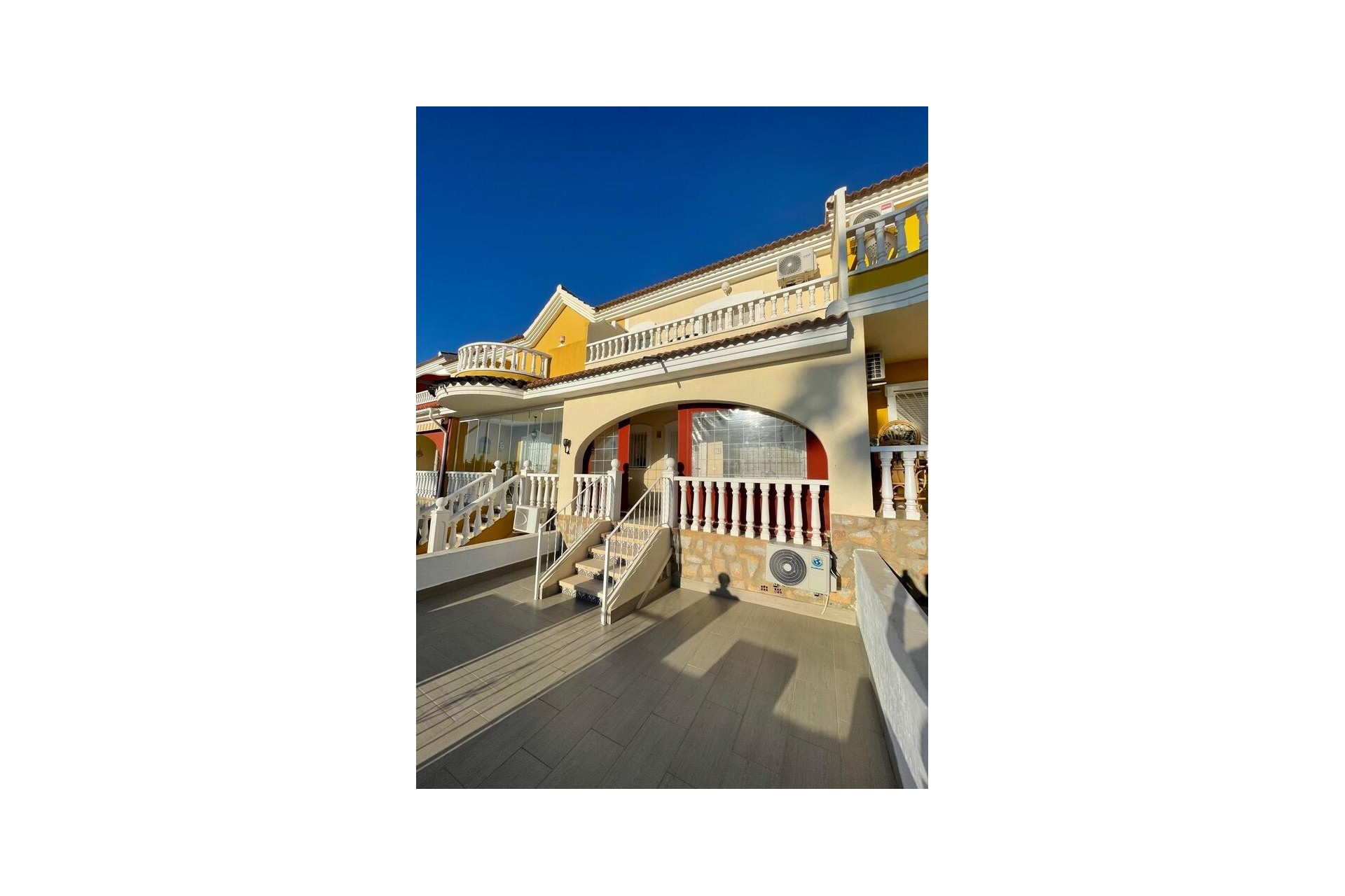 Reventa - Town House -
Ciudad Quesada - Costa Blanca