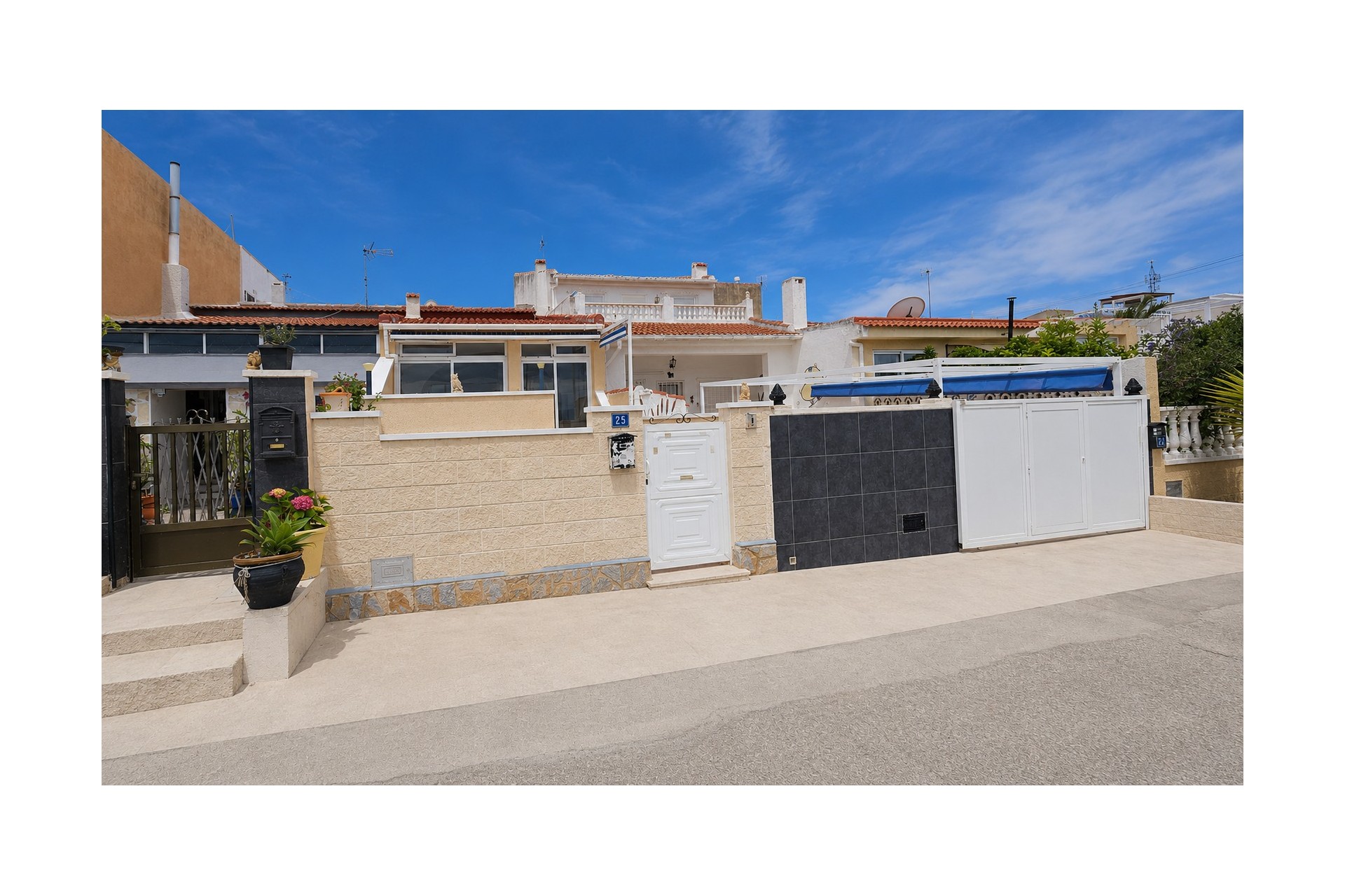 Reventa - Town House -
Ciudad Quesada - Costa Blanca