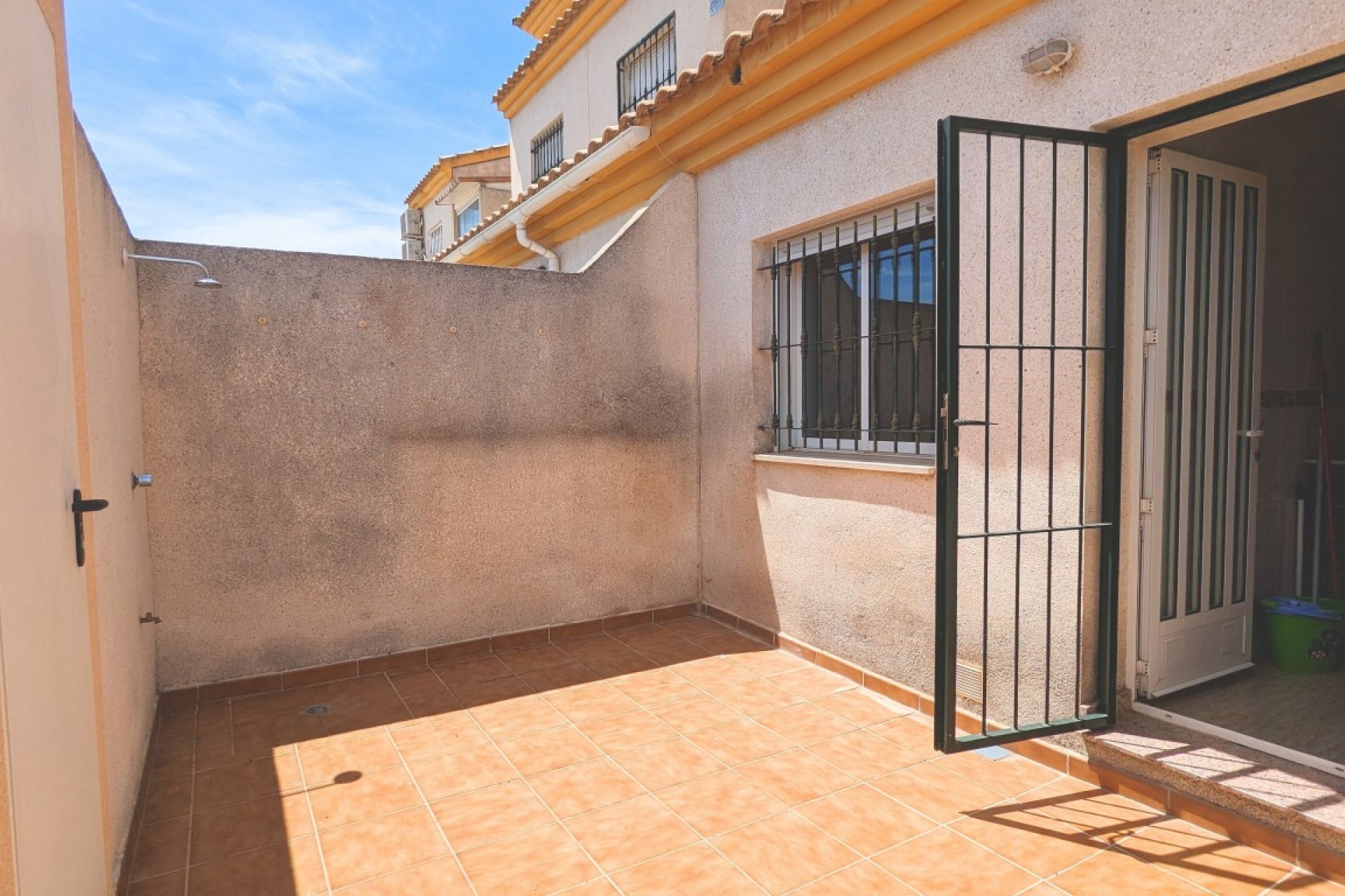 Reventa - Town House -
Daya Nueva - Costa Blanca