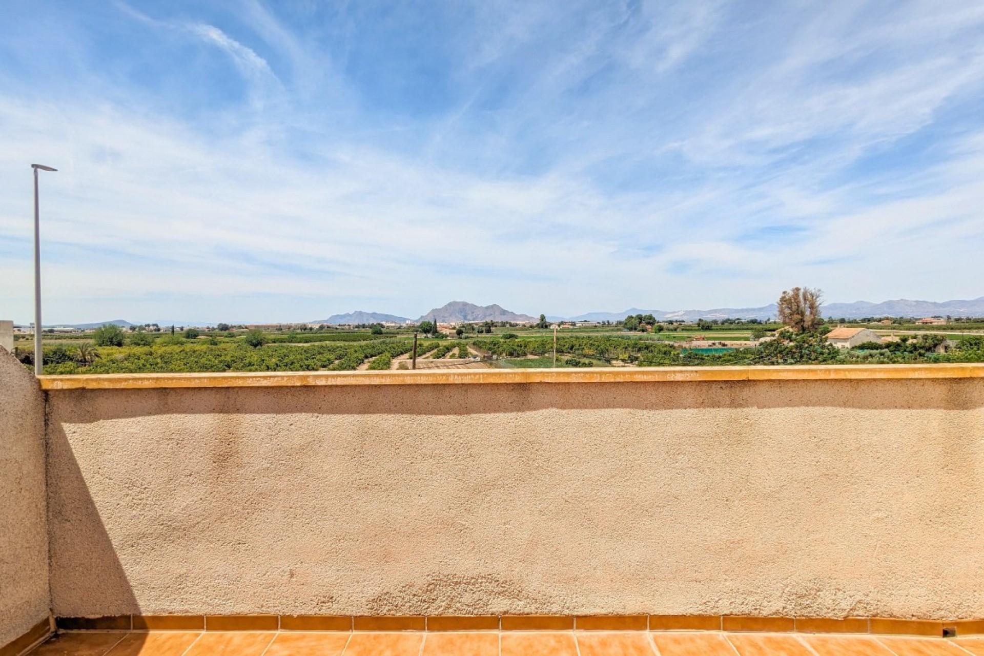 Reventa - Town House -
Daya Nueva - Costa Blanca