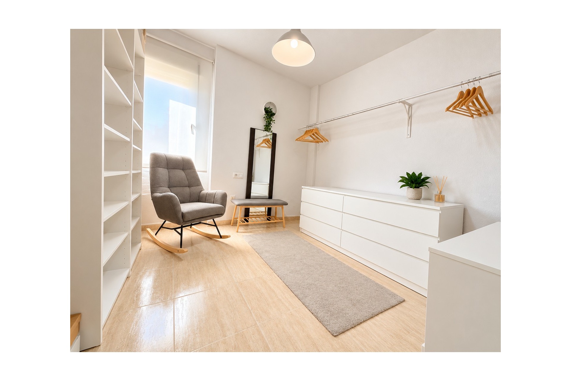 Reventa - Town House -
Daya Nueva - Costa Blanca