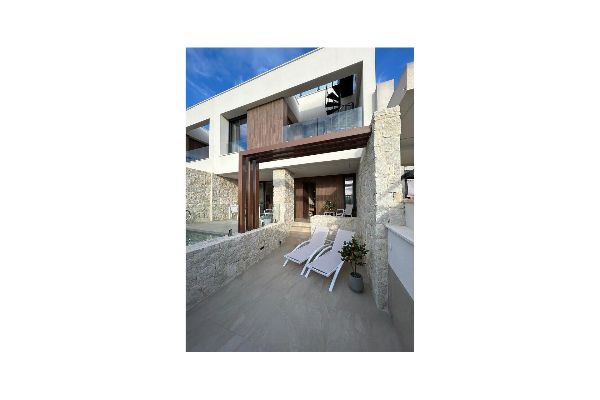 Reventa - Town House -
Dolores - Costa Blanca