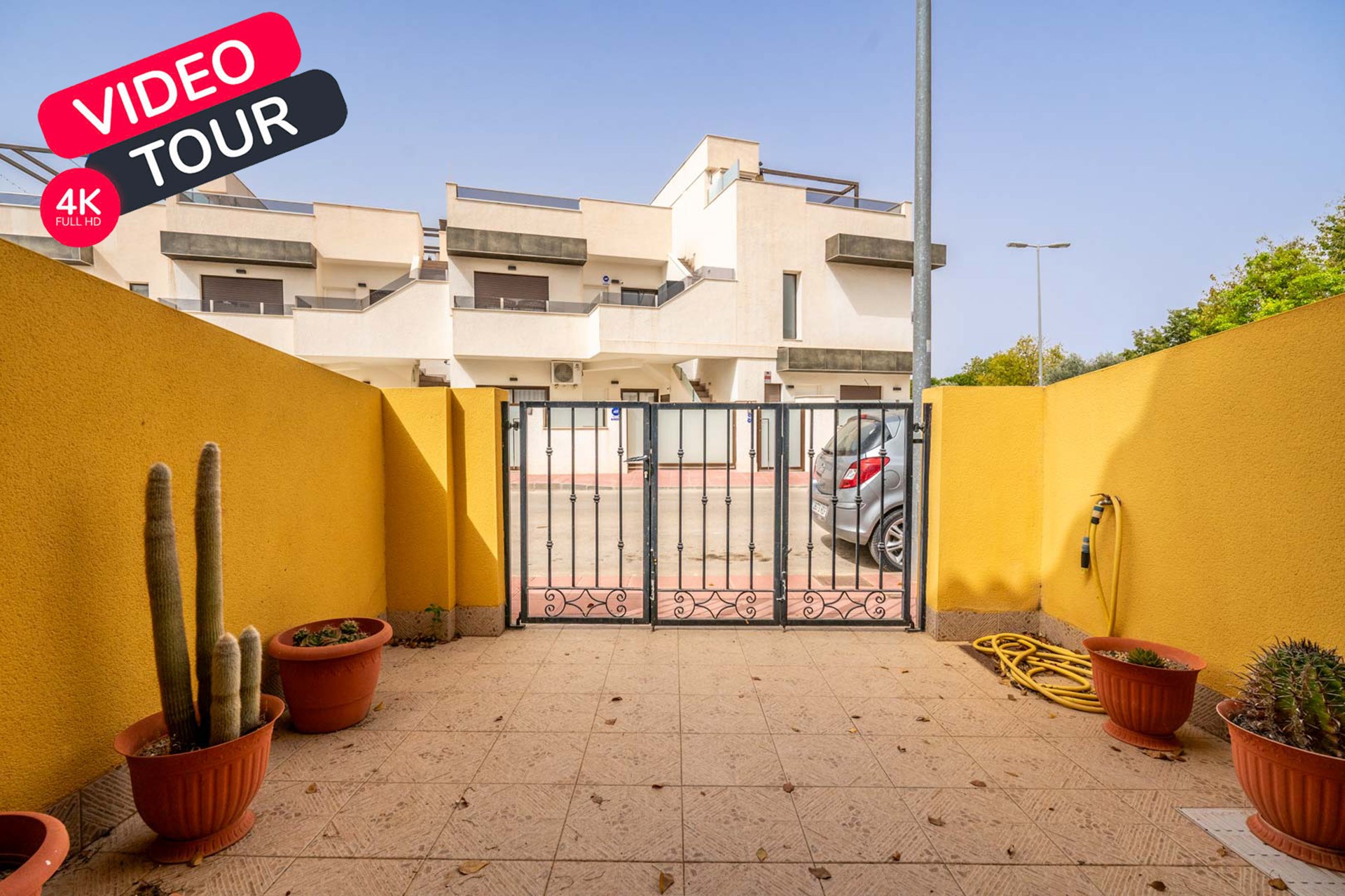 Reventa - Town House -
Dolores de Pacheco - Inland