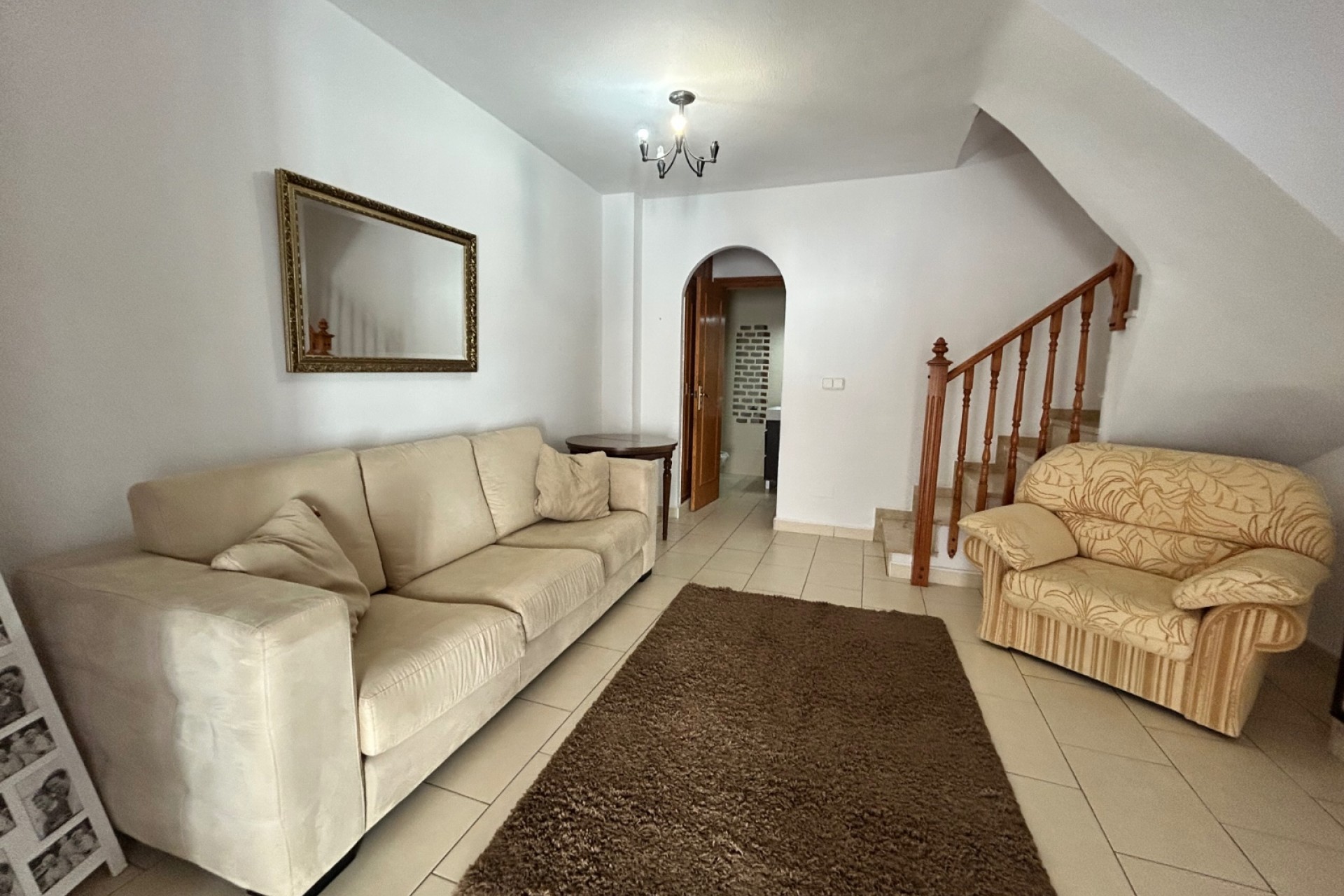 Reventa - Town House -
El Chaparral - Inland