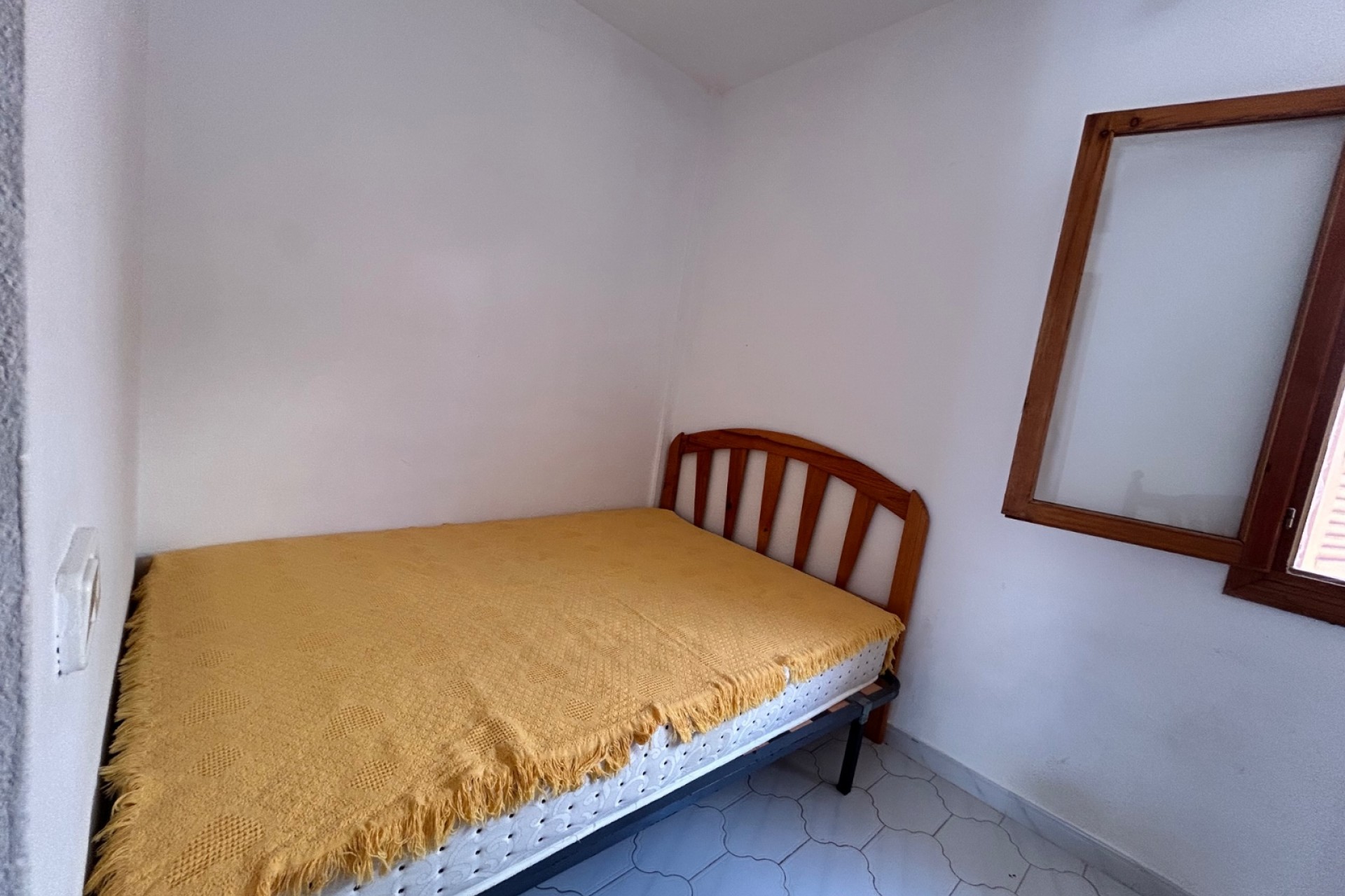 Reventa - Town House -
El Chaparral - Inland