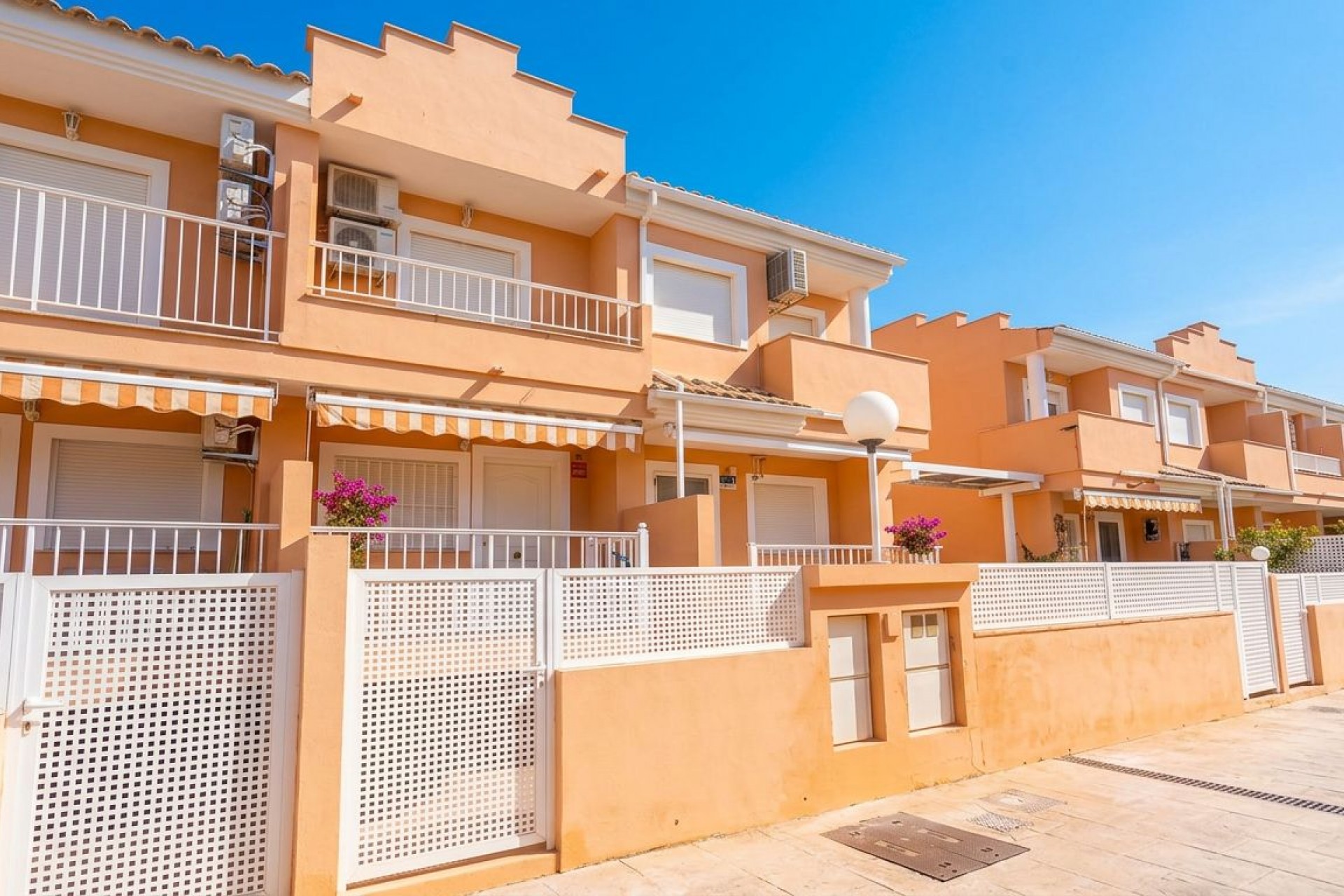 Reventa - Town House -
El Vergel - Costa Blanca