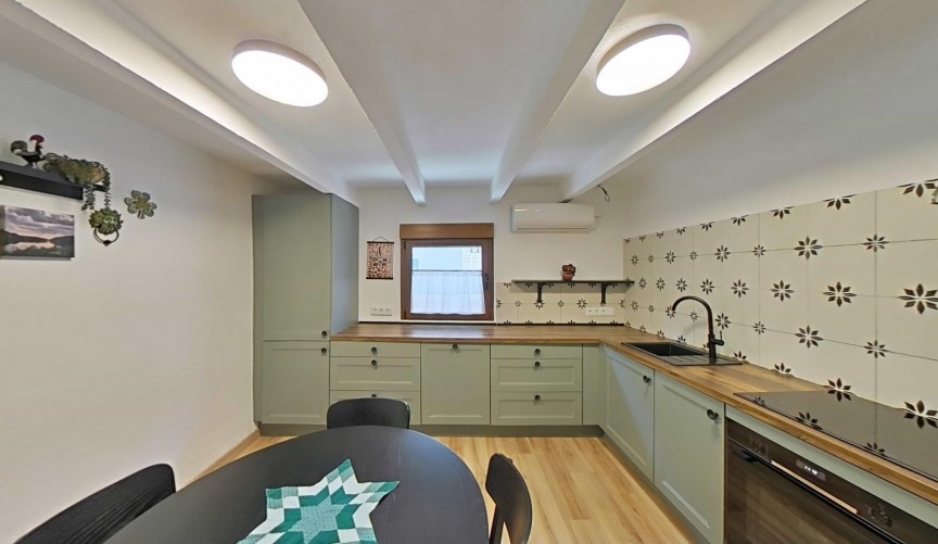 Reventa - Town House -
Formentera del Segura - Centro