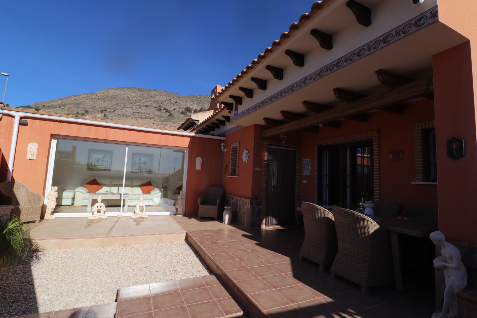 Reventa - Town House -
Fortuna - Inland