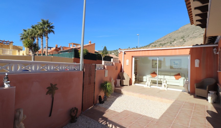 Reventa - Town House -
Fortuna - Inland