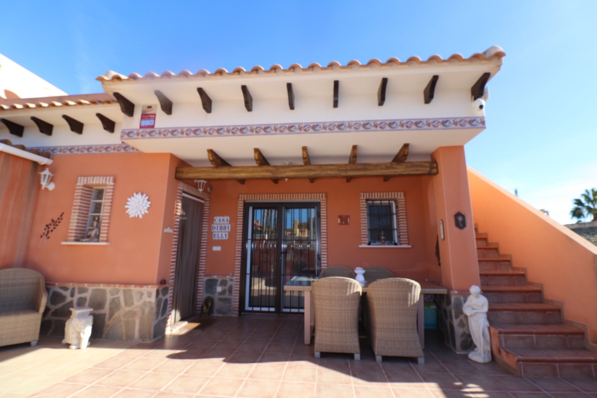 Reventa - Town House -
Fortuna - Inland