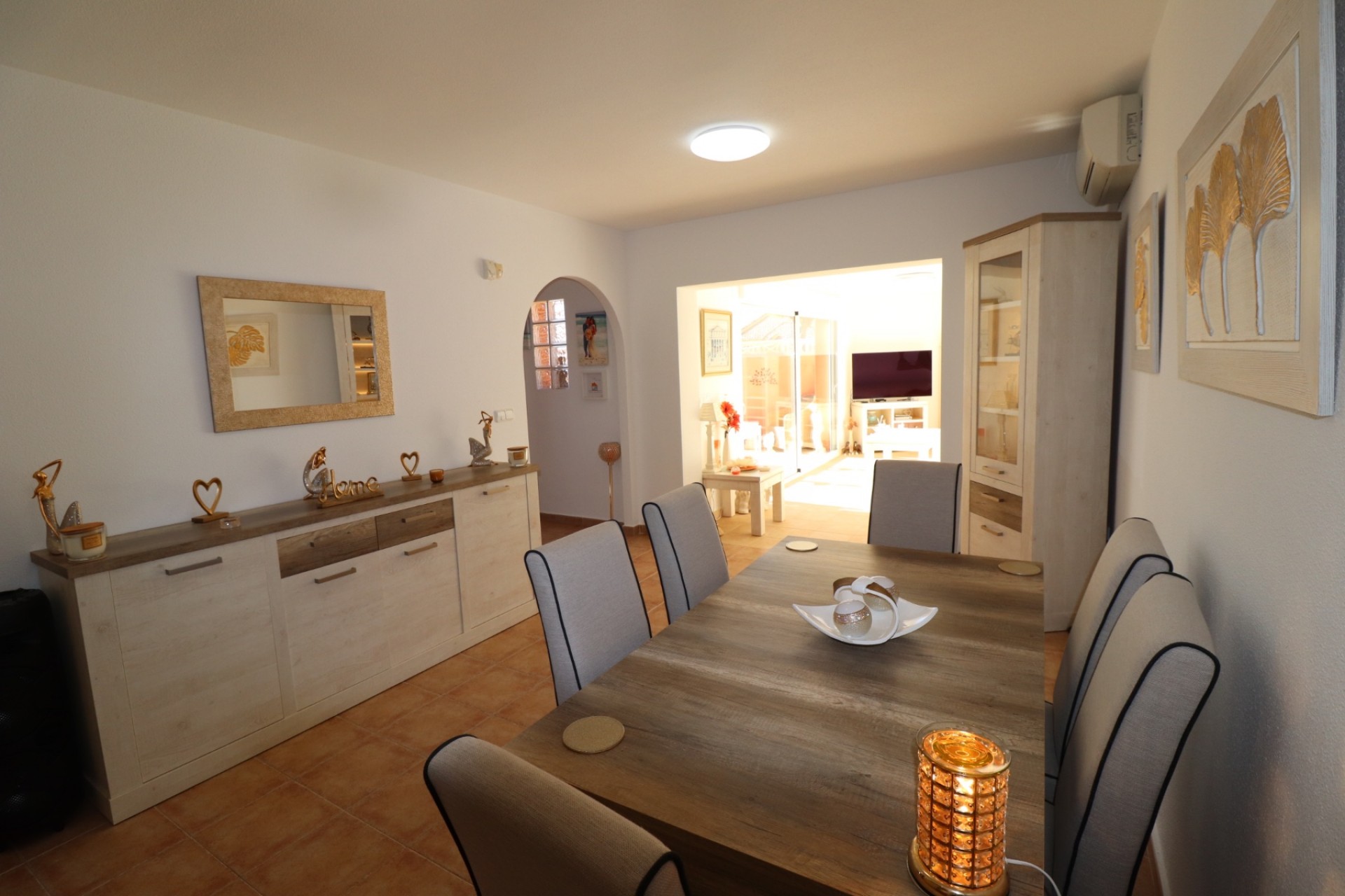 Reventa - Town House -
Fortuna - Inland