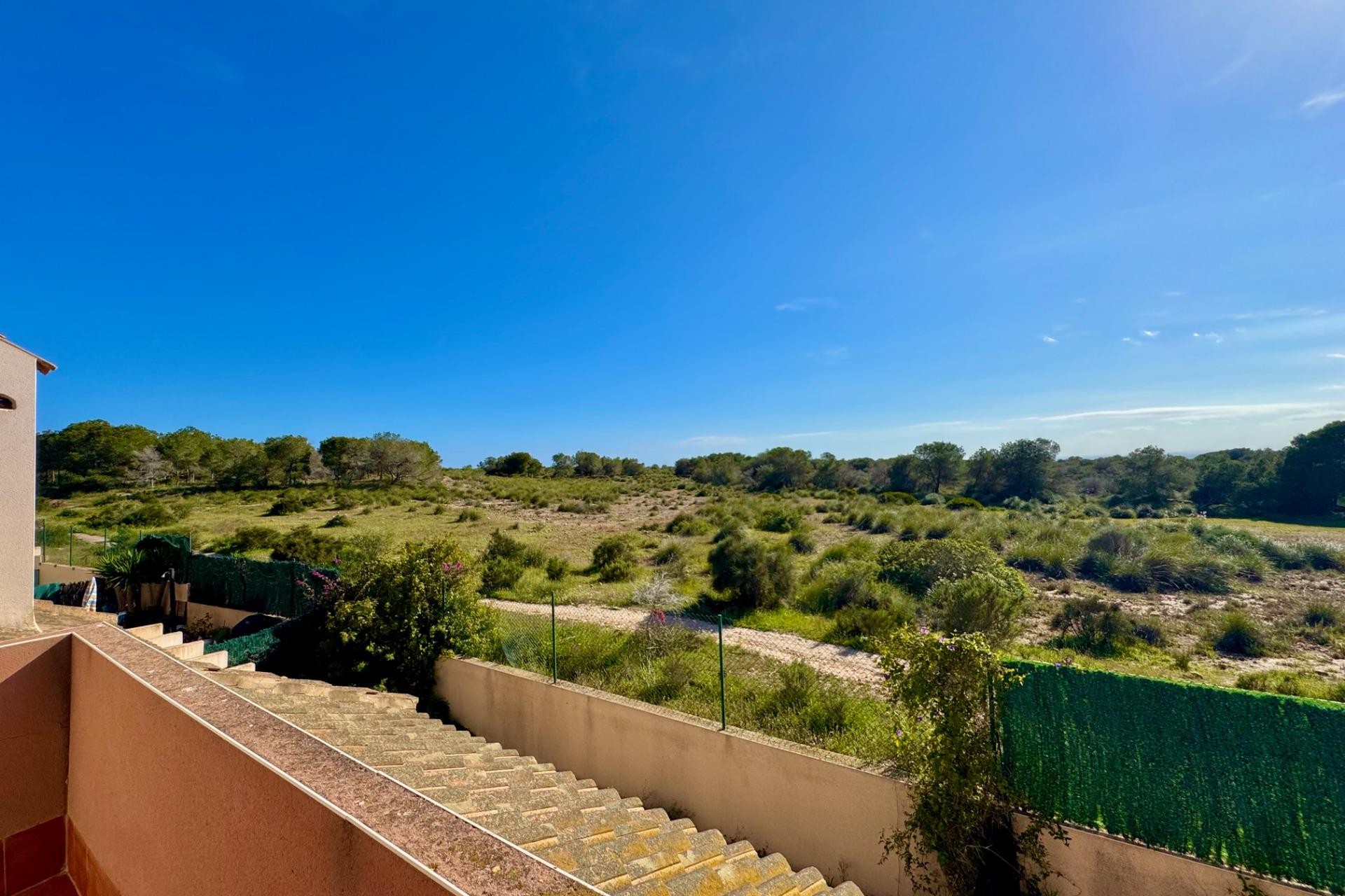 Reventa - Town House -
Gran Alacant - Monte Faro-altomar