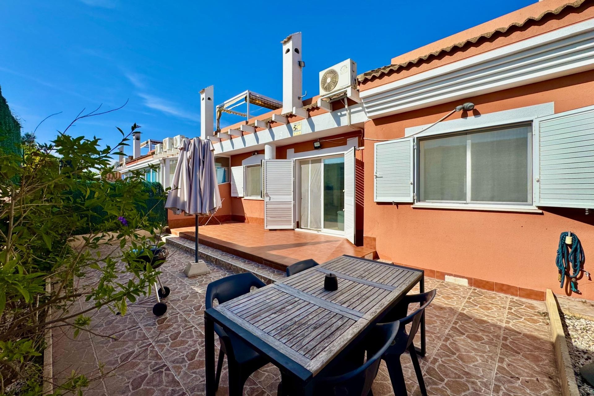 Reventa - Town House -
Gran Alacant - Monte Faro-altomar