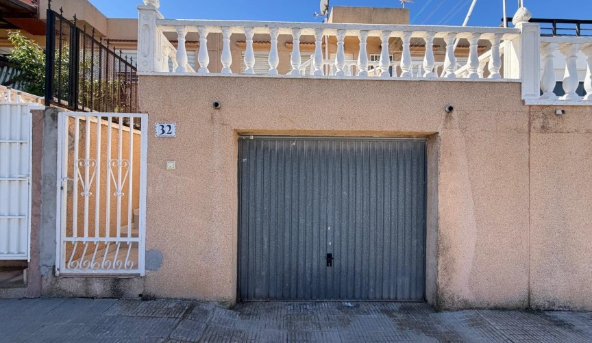 Reventa - Town House -
Gran Alacant - Monte Y Mar Alto