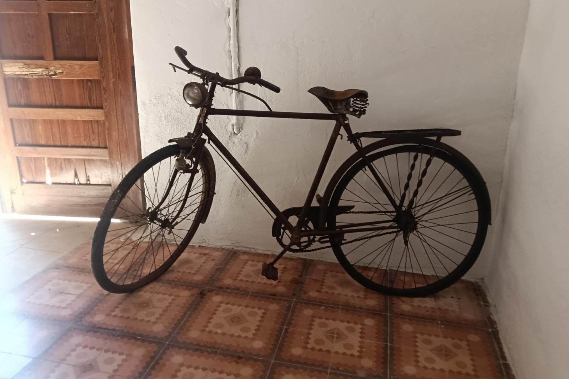 Reventa - Town House -
Jesus Pobre - Inland