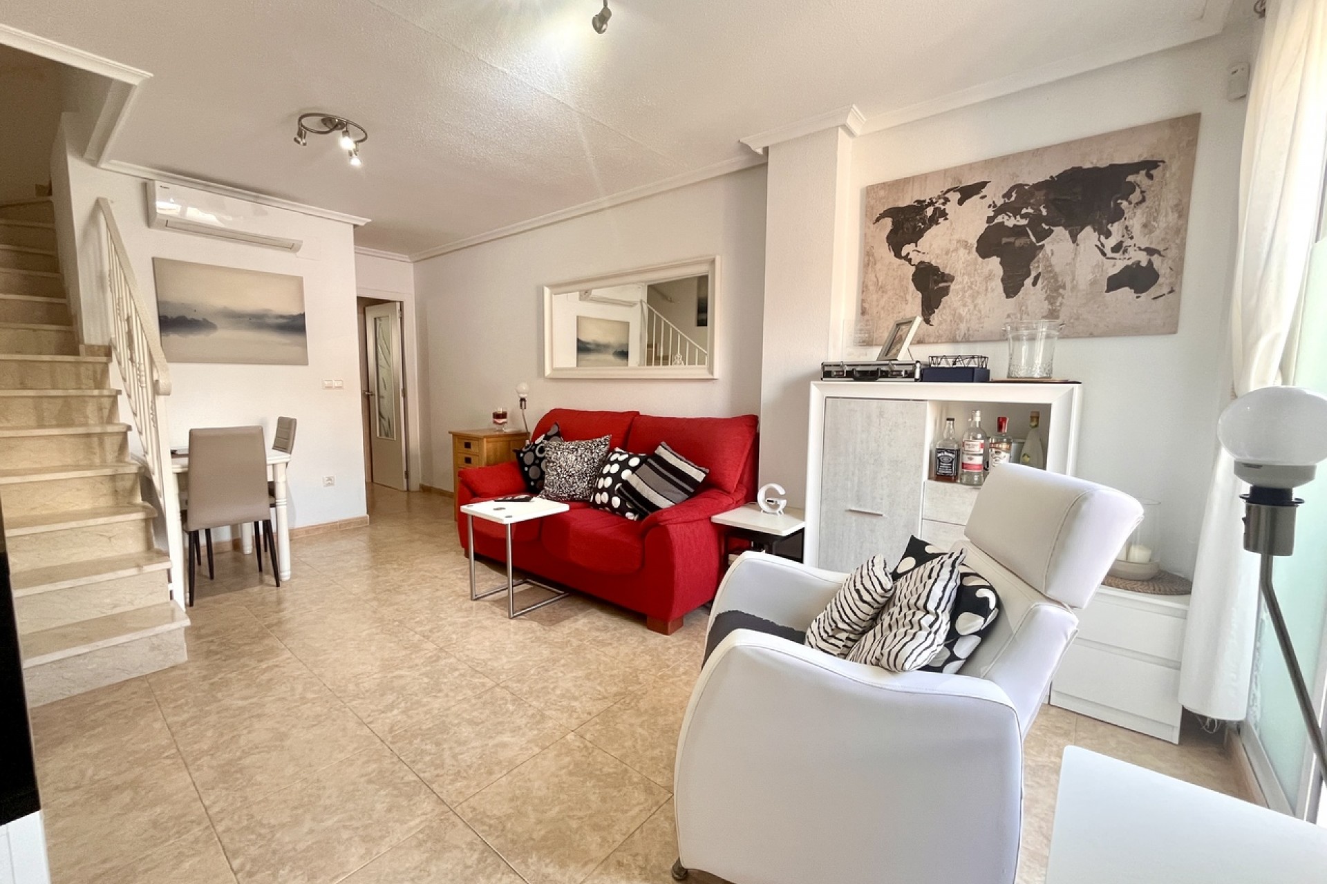 Reventa - Town House -
La Mata - Costa Blanca